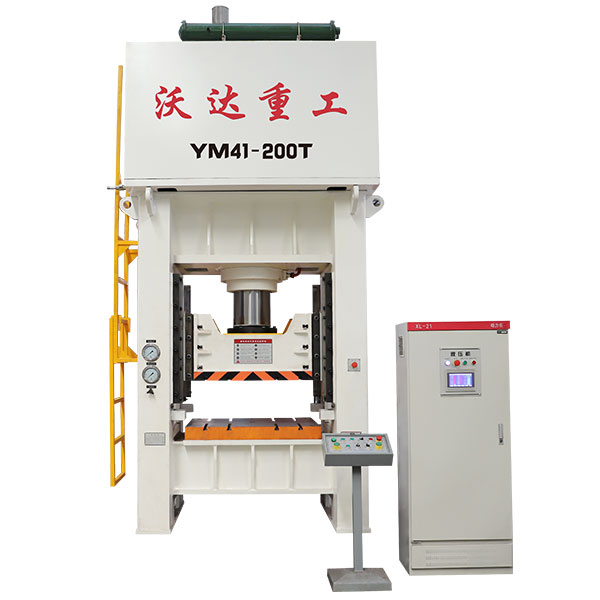 200噸框架式液壓機(jī)