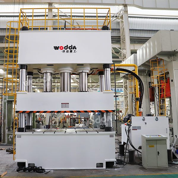 1000噸四柱液壓機(jī)