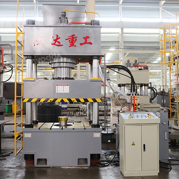 不銹鋼水箱板液壓機(jī)