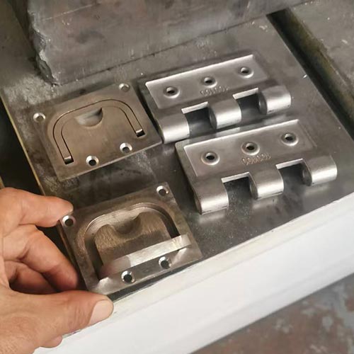 200噸不銹鋼方形把手沖壓液壓機(jī)