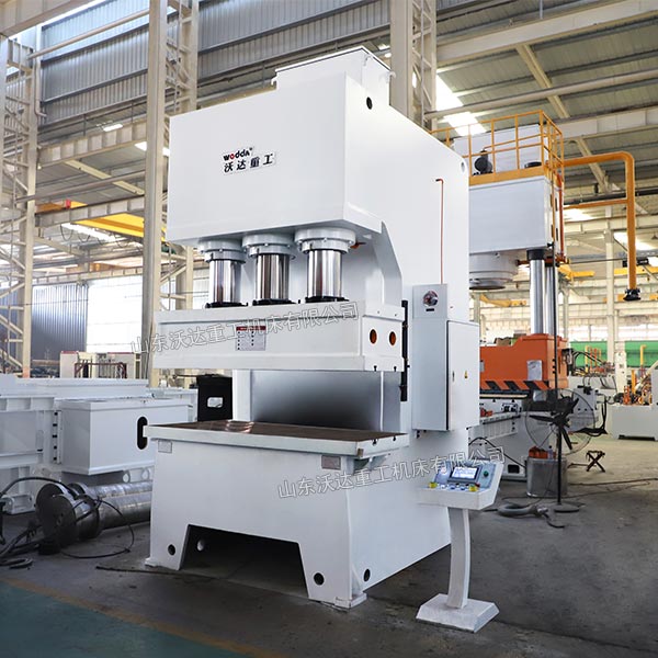 500噸單柱液壓機(jī) 500噸單柱液壓機(jī)