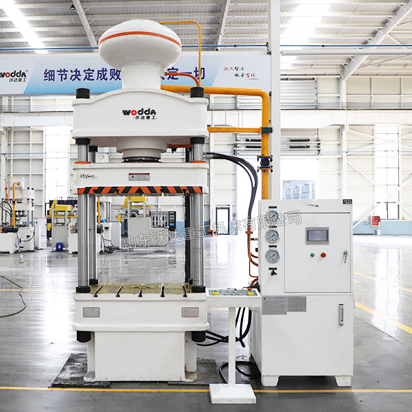 200噸四柱液壓機(jī) 200噸四柱液壓機(jī)