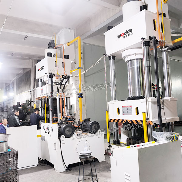 315噸四柱液壓機拉伸鋁鍋 315噸四柱液壓機拉伸鋁鍋