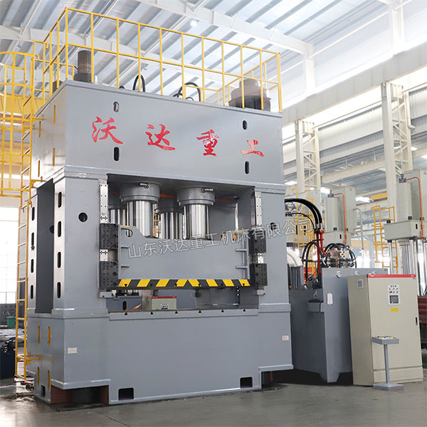 2000噸框架式壓力機 2000噸框架式壓力機