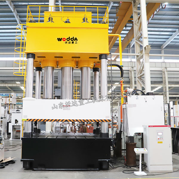 2000噸四柱液壓機 2000噸四柱液壓機