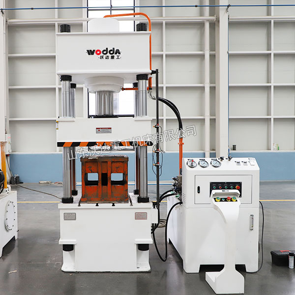 200噸四柱液壓機 200噸四柱液壓機